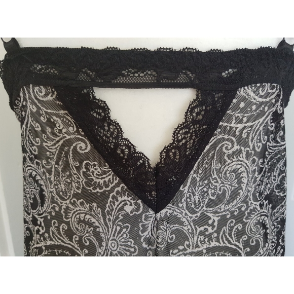 Marilyn Monroe Intimates Chemise - Picture 10 of 16